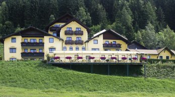 Hotel Alpenblick Kogler Aussenansicht