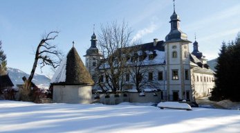 JUFA Schloss Röthelstein Winter 