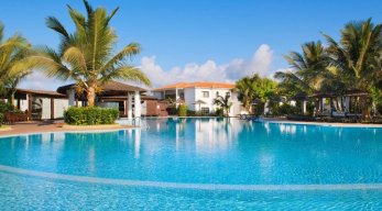 Melia Tortuga Beach Resort Pool