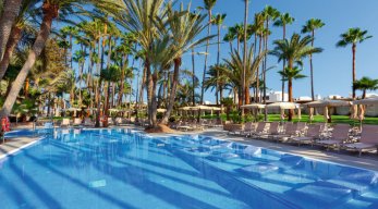 Hotel Riu Palace Oasis Pool